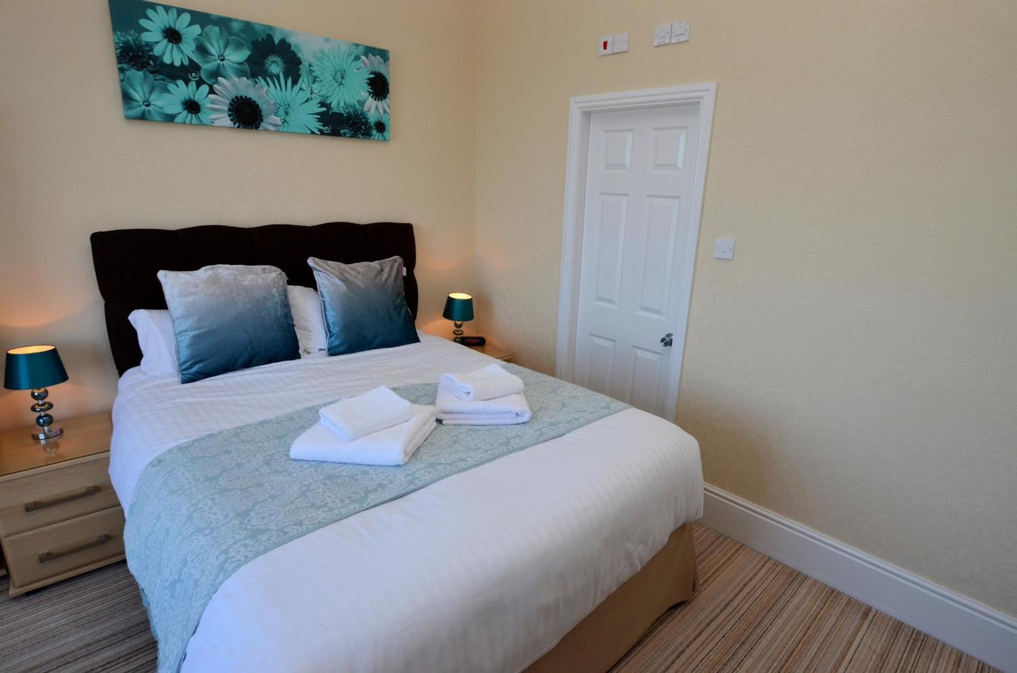 St. Hilary Guest House Llandudno Habitación foto