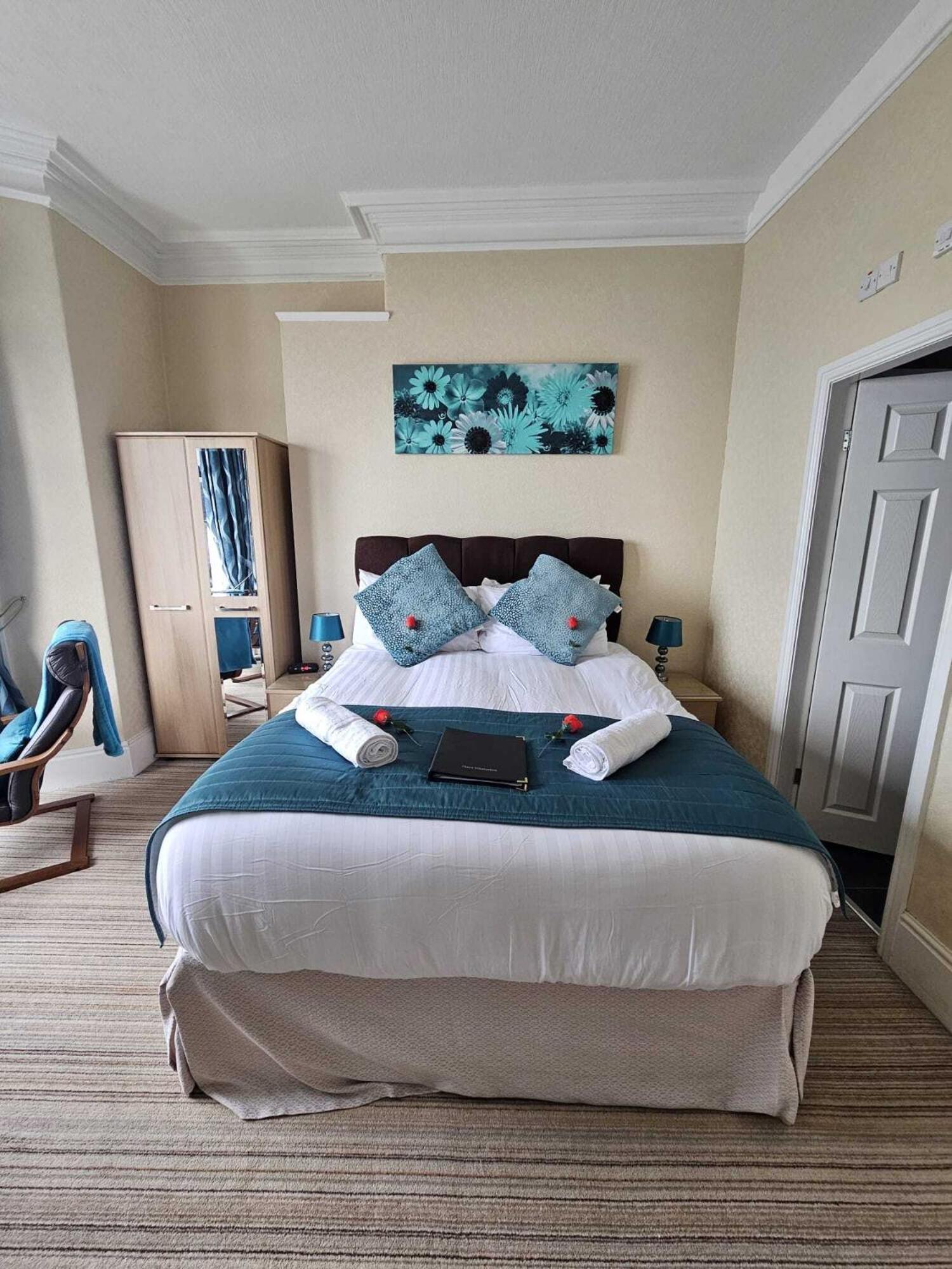 St. Hilary Guest House Llandudno Habitación foto