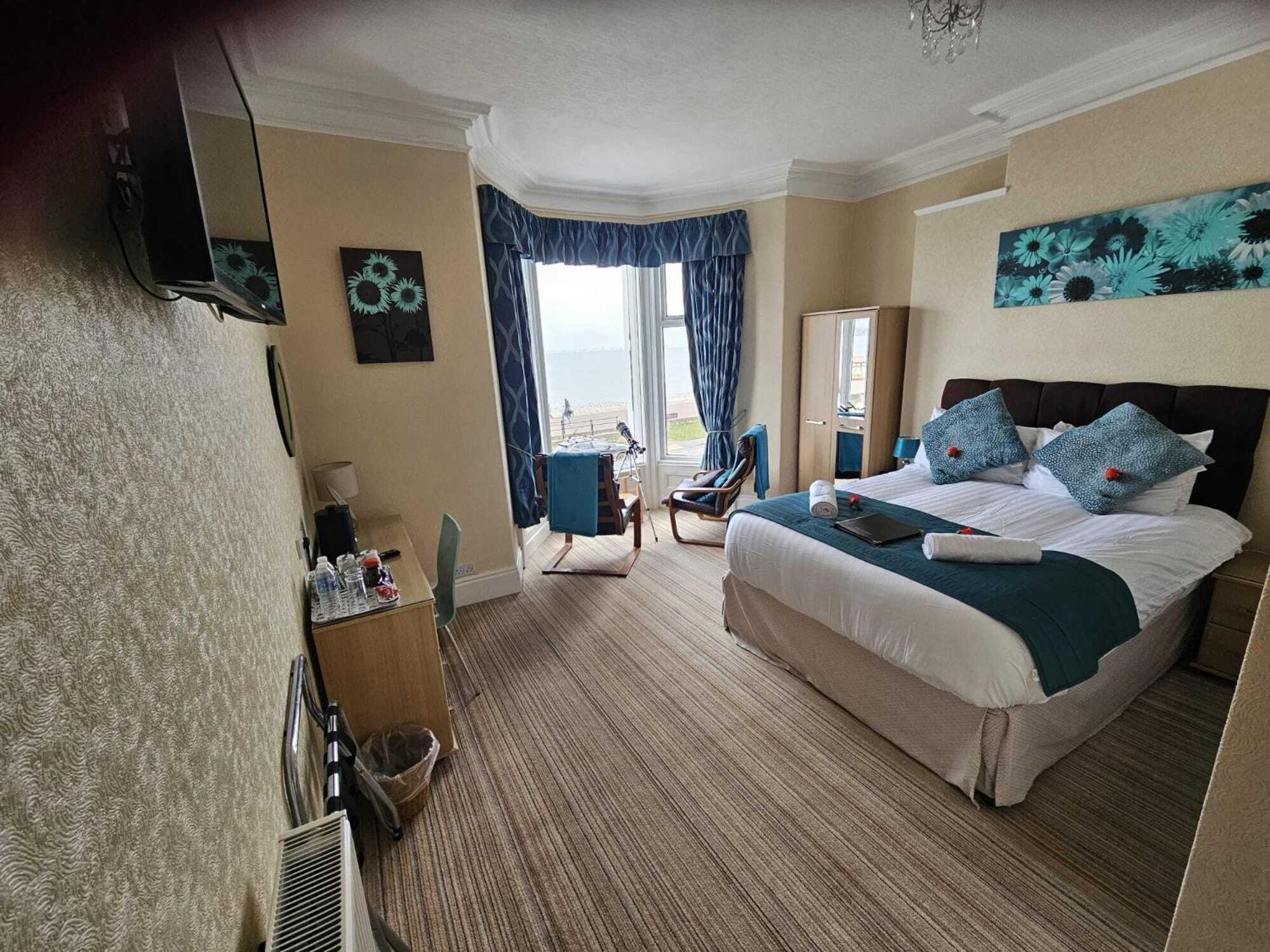 St. Hilary Guest House Llandudno Habitación foto